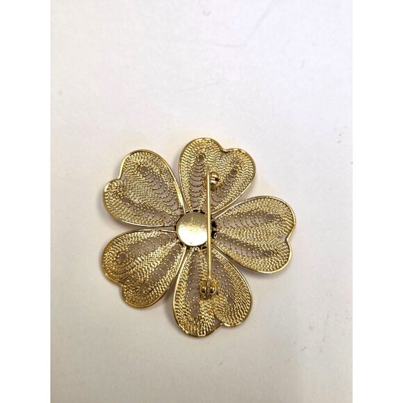 Vintage Gold-Tone Filigree Flower Brooch Pin With Heart Petal Design - Picture 2 of 2